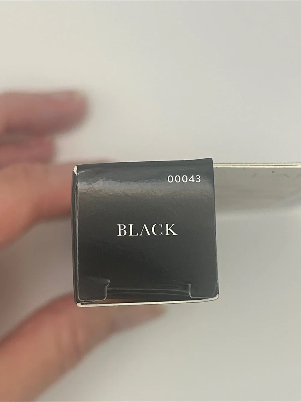 NEW Laura Geller On & On Lashes Black Mascara
